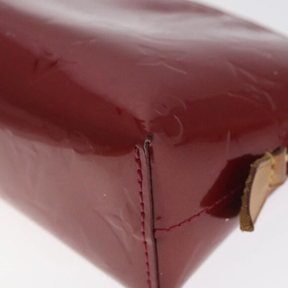 LOUIS VUITTON Vernis Pochette Cosmetic Pouch Pomme D'amour M91496 LV Auth 127419 - Picture 3 of 16